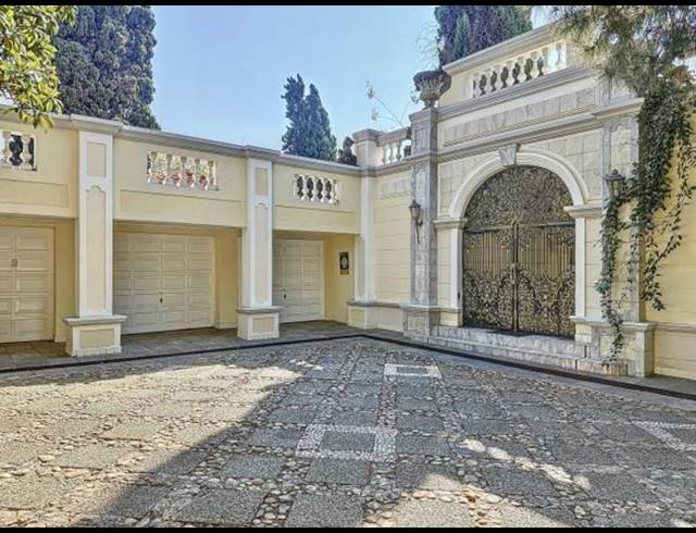 BUSINESS FOR SALE IN MUCKLENEUK